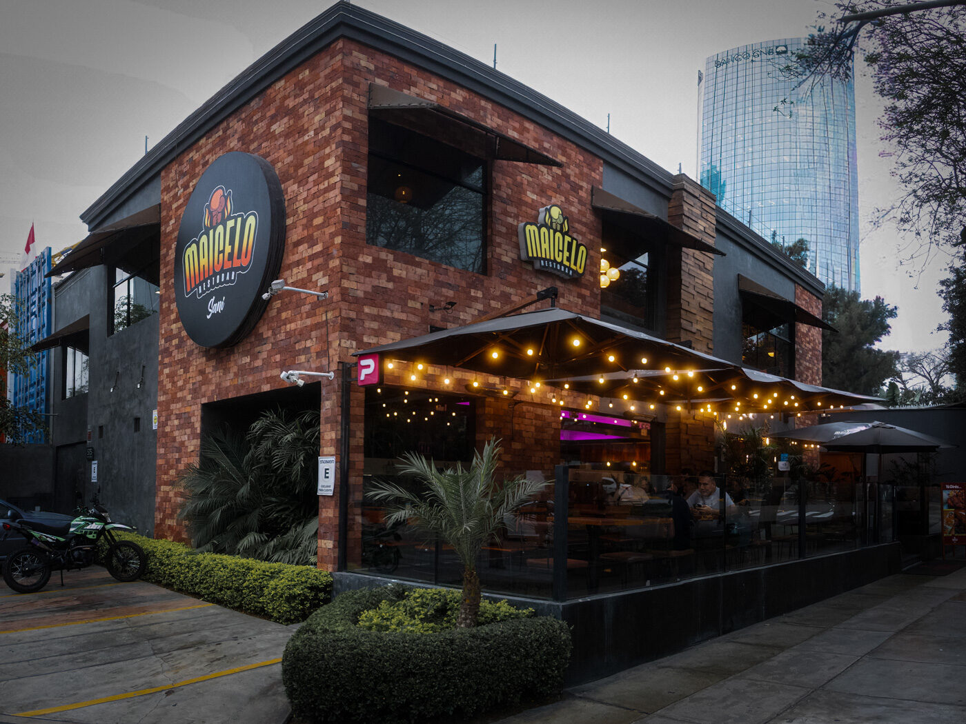 Fachada de Maicelo Restobar en San Isidro